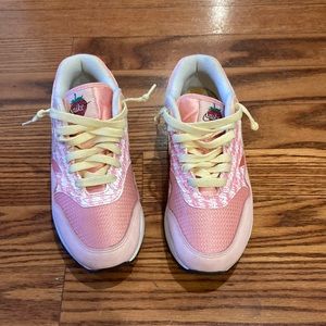 Nike Air Max Pink Lemonade